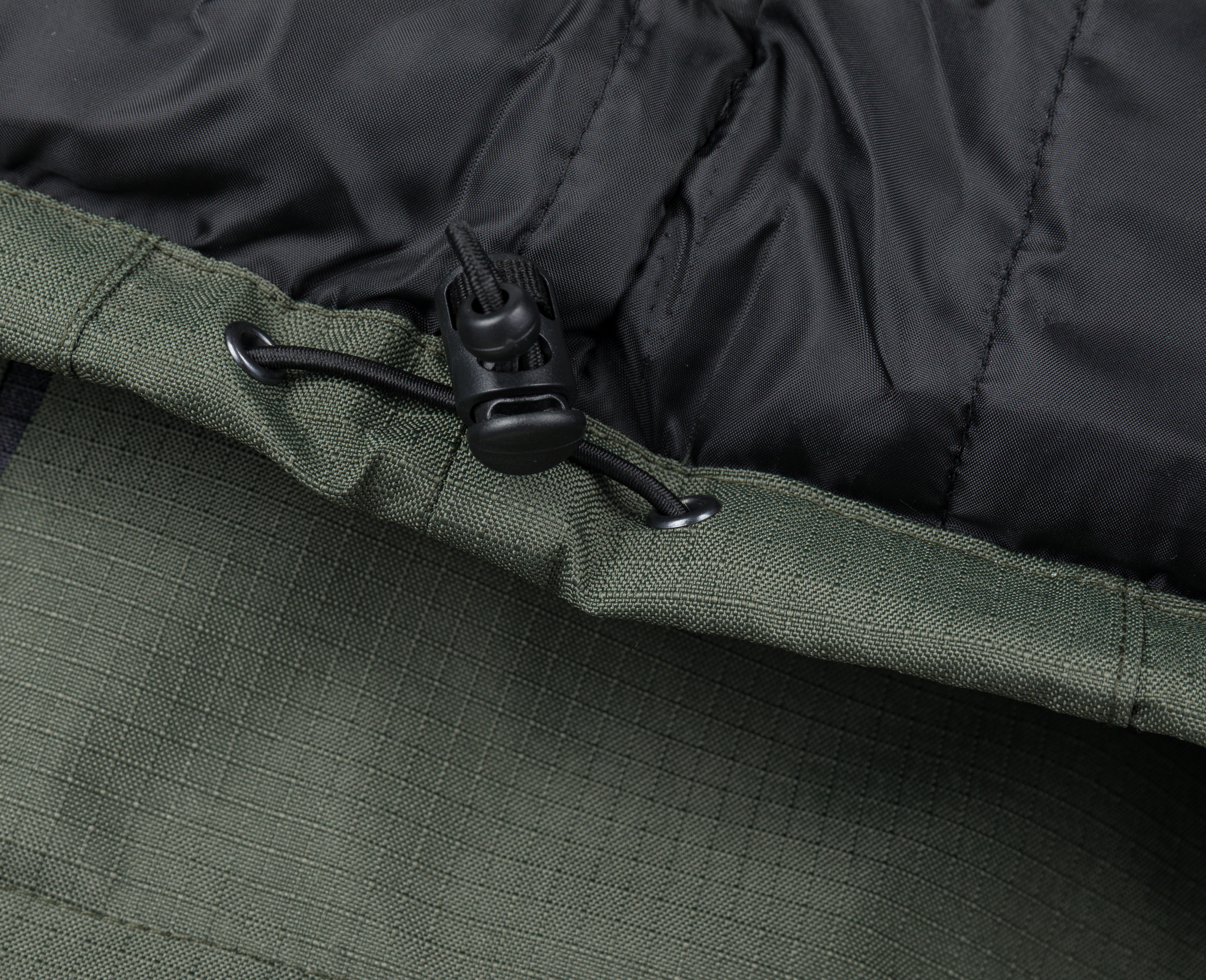 592754_0859180050_THOROS_Jacket_green_09.png