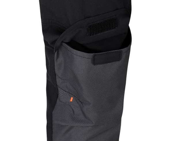 600695_1080130060_HERKON_Trousers_black_9.png