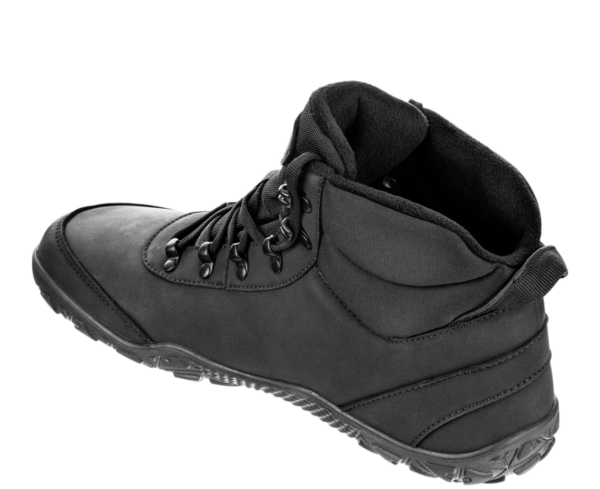 622687_1091040060_B_BENNON_Barefoot_Black_Winter_High_8.png